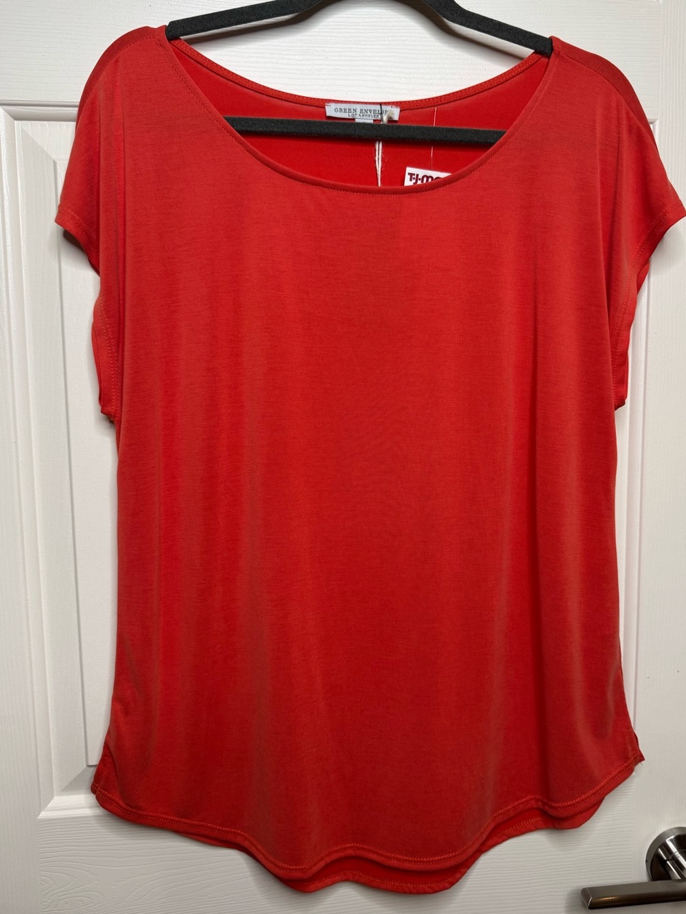 NWT Green Envelope Los Angeles Orange Solid Knit Scoop Neck Cap Sleeve Top L